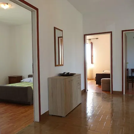 Apartment Dede Nin Exterior photo